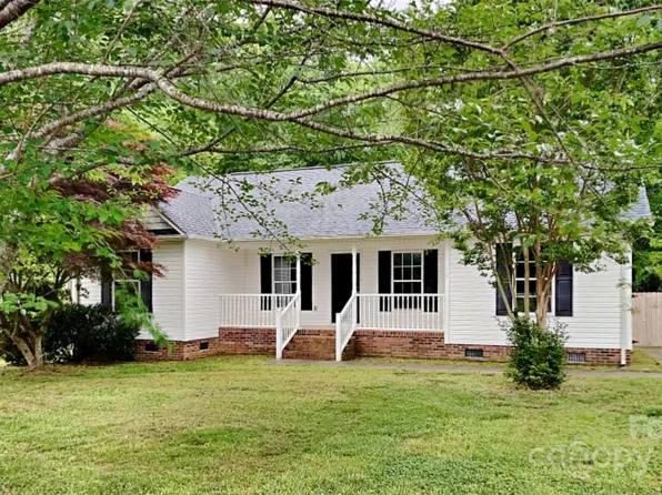 241 W Old Limestone Rd, York, SC 29745