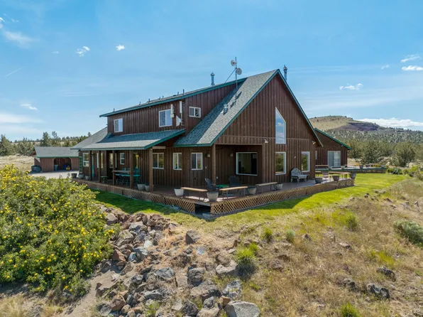 4647 SW Belmont Ln, Madras, OR 97741