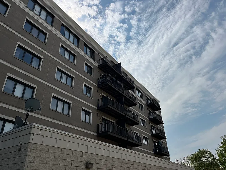 8828 Niles Center Rd #406 — Photo 11