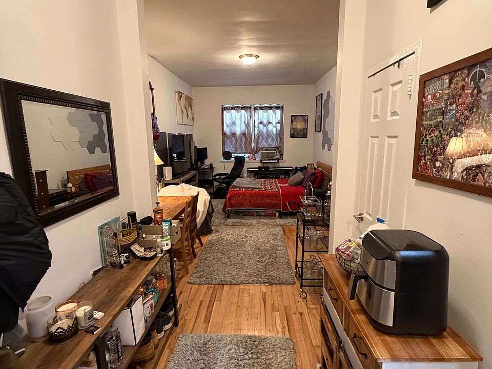 1st image of 420 E 82nd St APT 2M