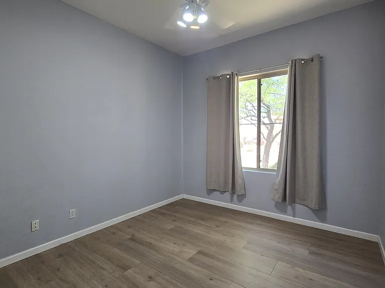 10335 E Rosemary Ln — Photo 23