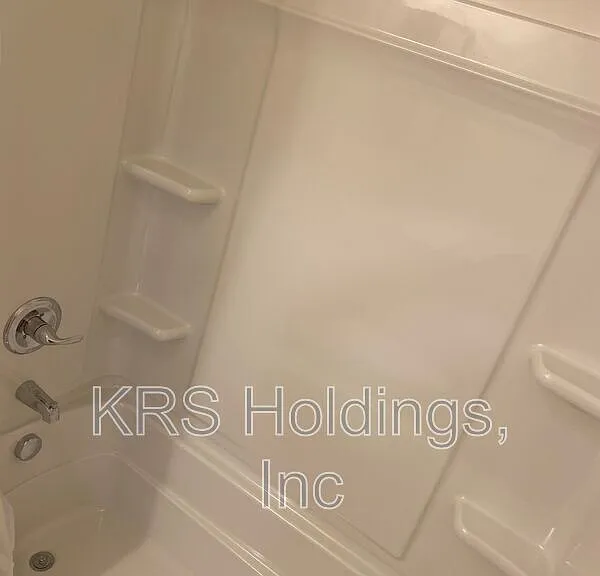 425 Mill St — Photo 4