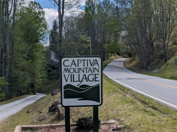 11 Captiva Mountain Drive, Cullowhee, NC 28723