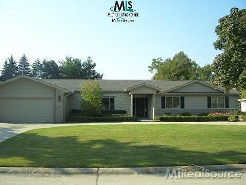 1st image of 41 Fontana Ln