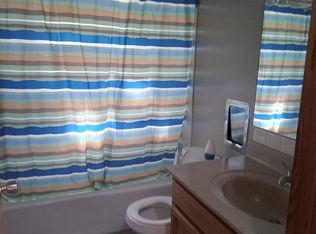 3868 Cottage Grove Rd, Akron, OH 44319