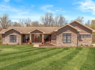 10353 Jill Ln, Berrien Springs, MI 49103