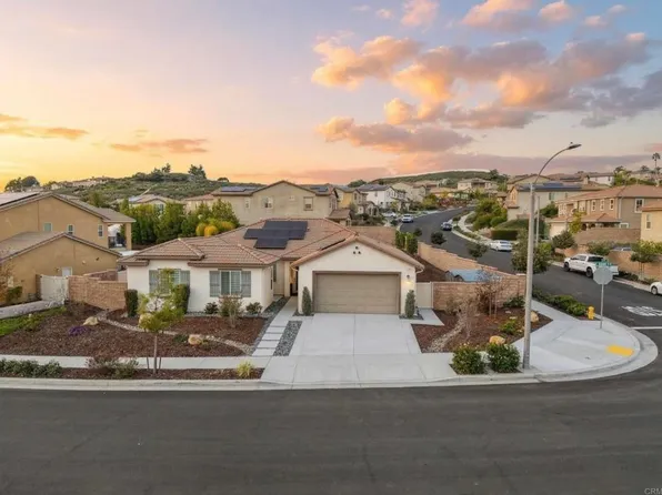 33294 Barmetta Ln, Temecula, CA 92592