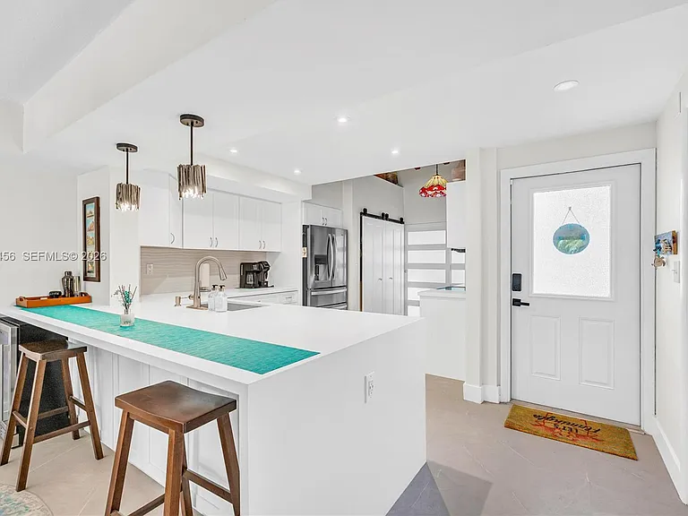 7019 SW 53rd Ln — Photo 32