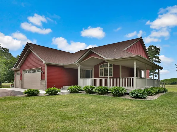 8808 Farmstead Ct, Monticello, MN 55362