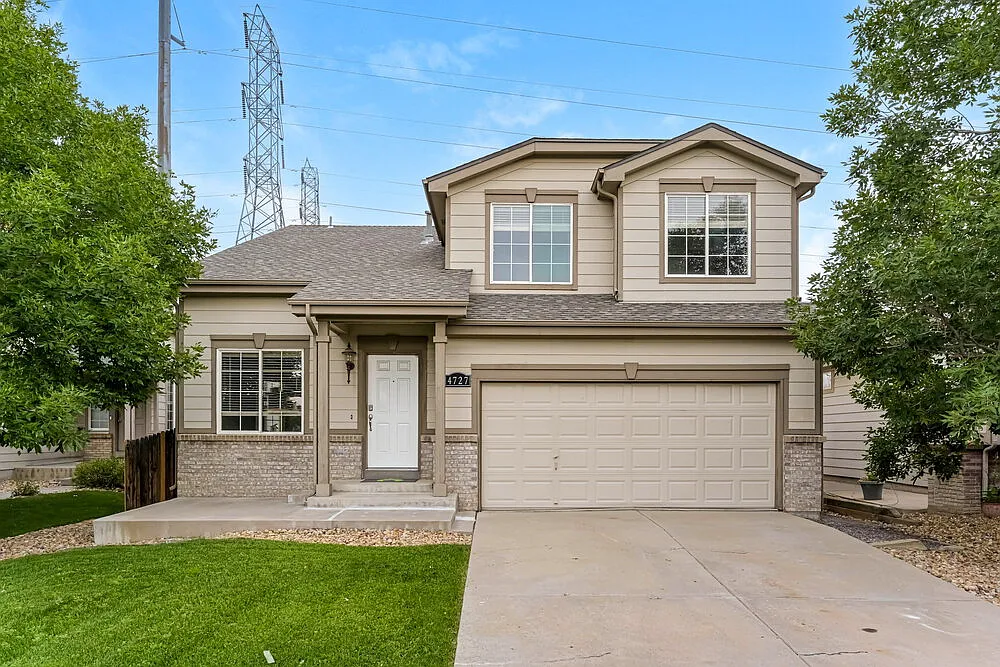4 bed, 2.5 bath, 2460 sqft, $3,270 — Photo 1