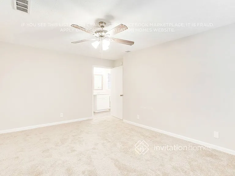 4453 Vernon St NW — Photo 17