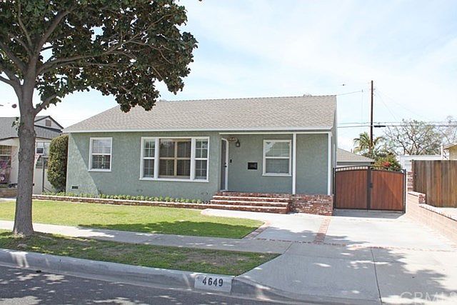 1st image of 4649 Coldbrook Ave