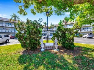 2401 Ecuadorian Way APT 57, Clearwater, FL 33763