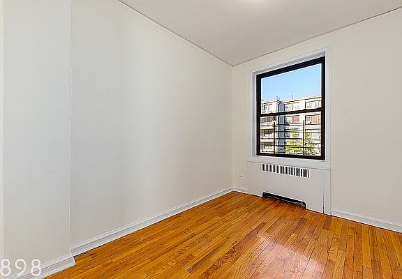 3rd image of 9821 65th Ave APT 4D