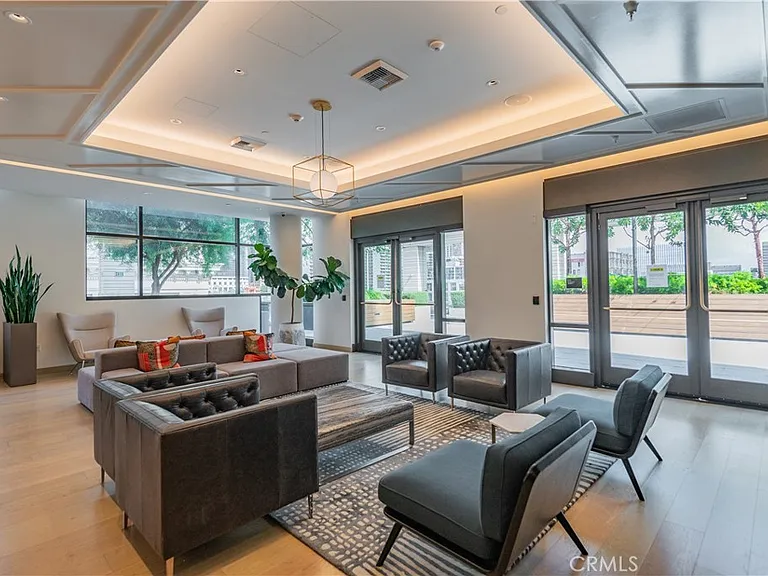 400 S Broadway Ave #1103 — Photo 44