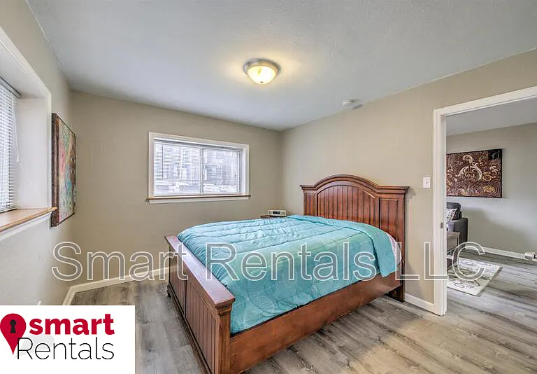 3850 Park Ave #8 — Photo 13