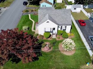 11 Victor Ave, Nashua, NH 03060