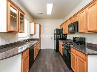 8740 E Kiowa Ave, Mesa, AZ 85209