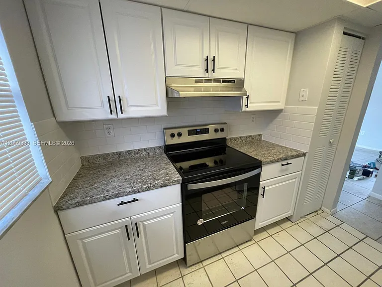 1926 Honour Rd #3 — Photo 7