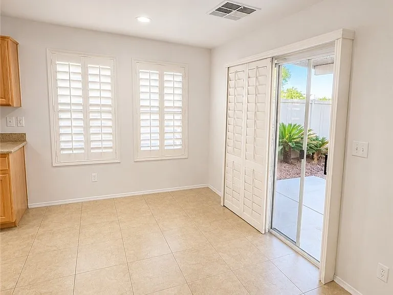 4774 Portola Vista Ave — Photo 3
