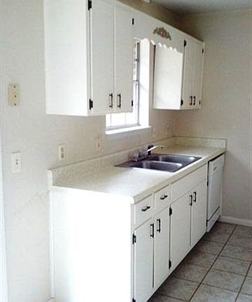 3rd image of 2781 S Sandalwood Dr