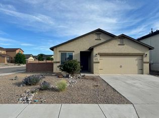 4752 Snowy Owl Rd NE, Rio Rancho, NM 87144