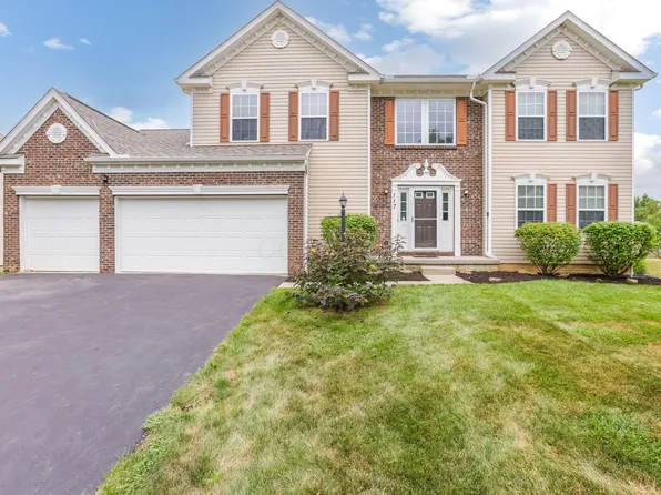 117 Deer Path Ct, Etna, OH 43062