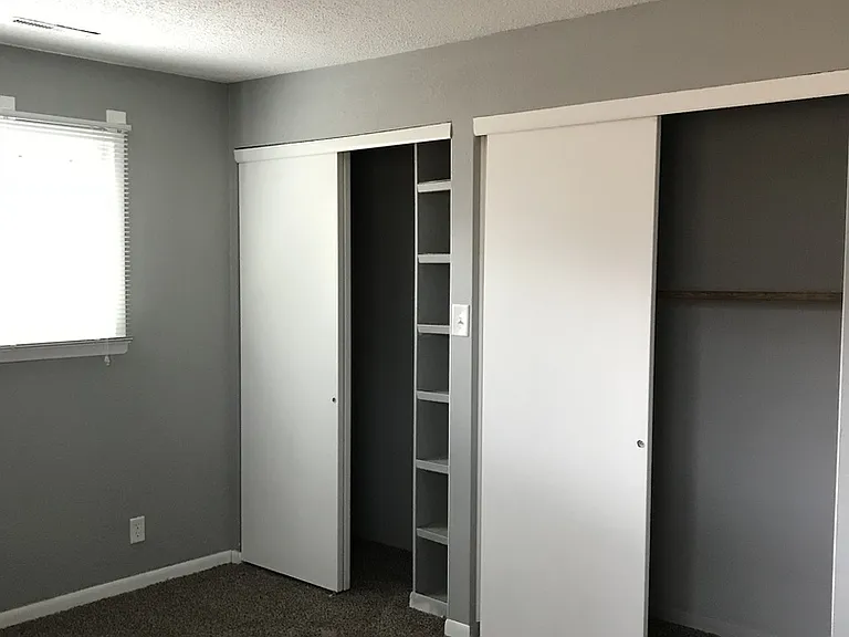 1 Oakland Ln NE — Photo 5