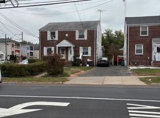 1036 8 S Elmora Av, Elizabeth City, NJ 07202