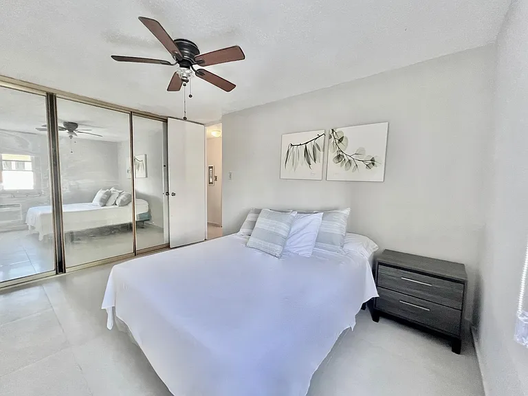 9 Calle Gardenia — Photo 14