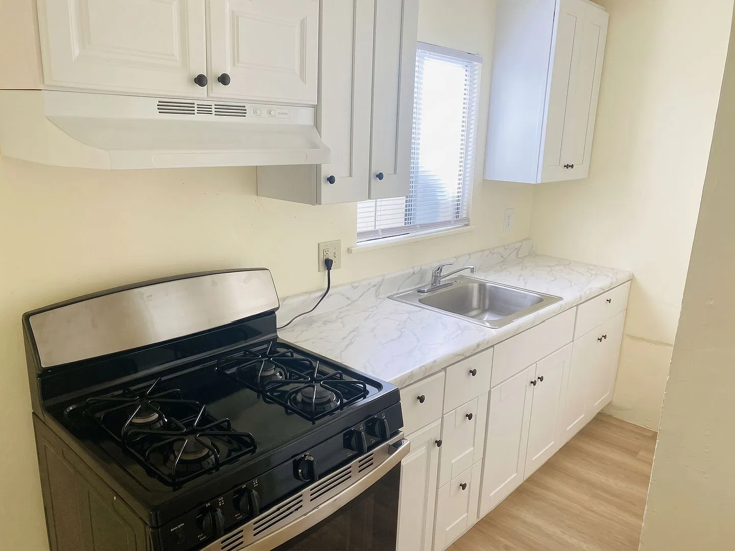 1 bed, 1.0 bath, 603 sqft, $1,650 — Photo 1