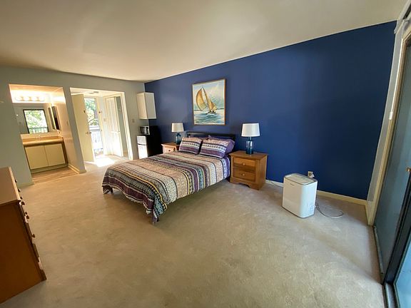 2nd image of 1605A Harbourside Dr #1606