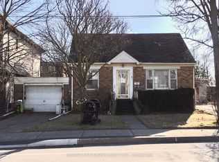 155 Dell Park Ave, Toronto, ON M6B 2V4