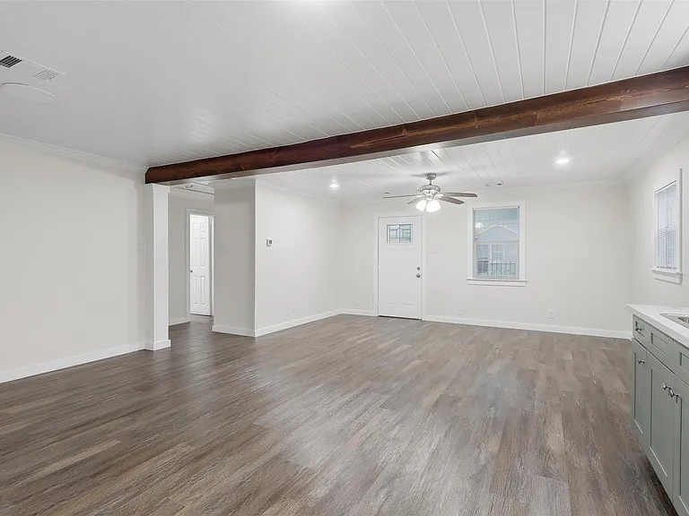 1509 Walton St — Photo 10