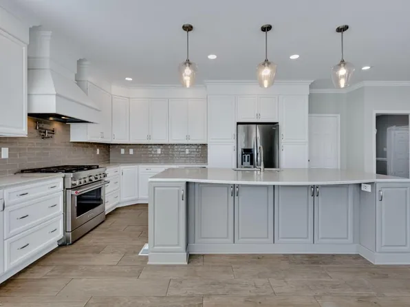 1515 Ashburn Ct, Chesapeake, VA 23322