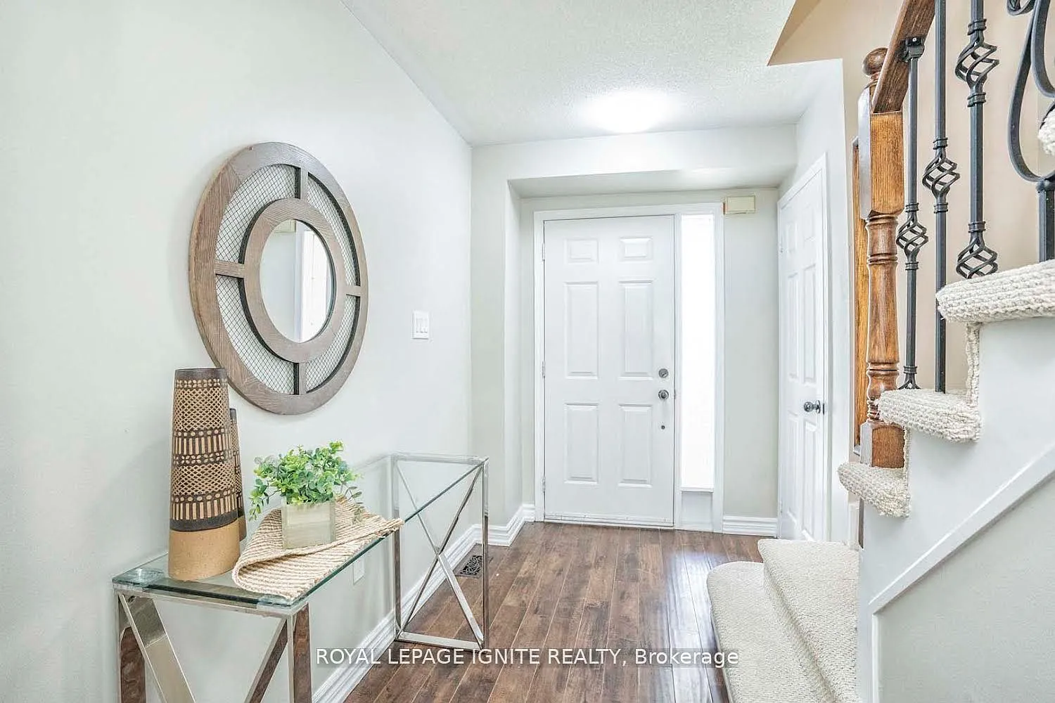 3 bed, $3,100 — Photo 2