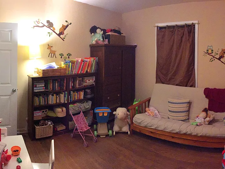 1012 Ridge St — Photo 16