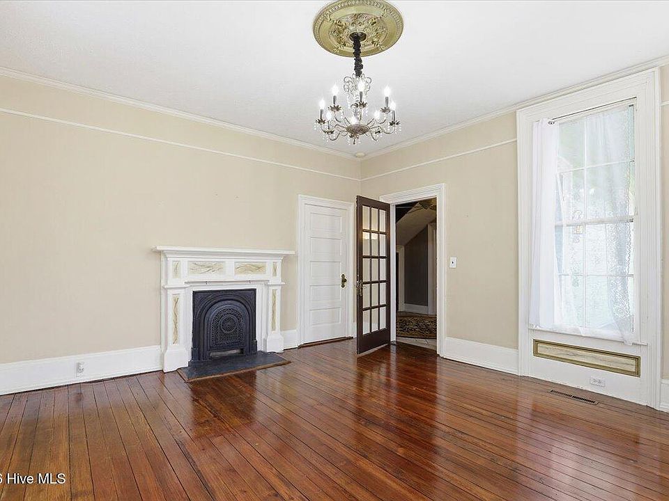 28th image of this home