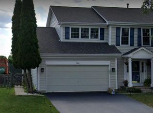 901 Hillside Dr, Mundelein, IL 60060