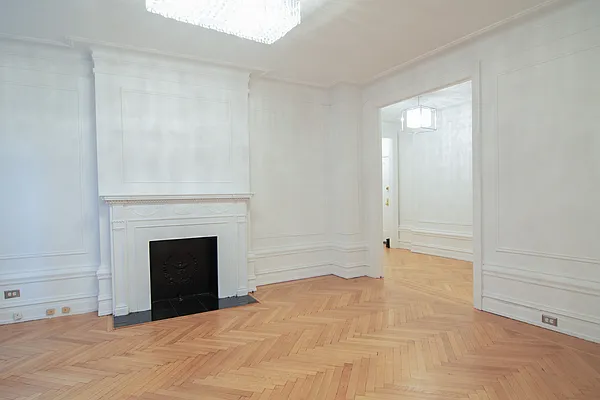 Rented by WAM Partners - William Moses Co. | media 32
