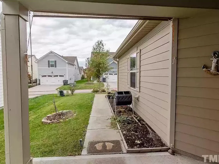 1213 Oatney Ridge Ln — Photo 26
