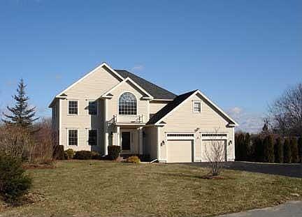 2nd image of 3 Somerset Dr