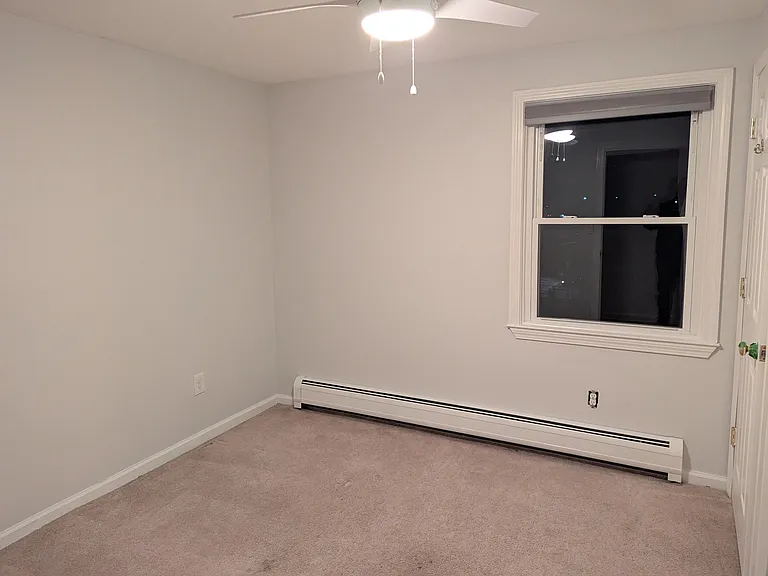 156 W Center St — Photo 14