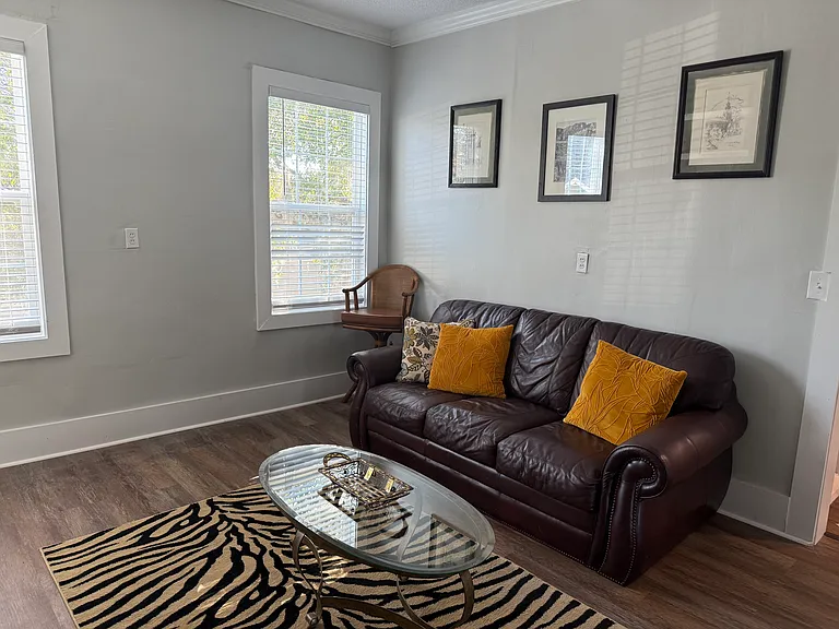 1511 Whitaker St #B — Photo 8