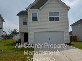 814 Cattle Egret Ln, Hopkins, SC 29061