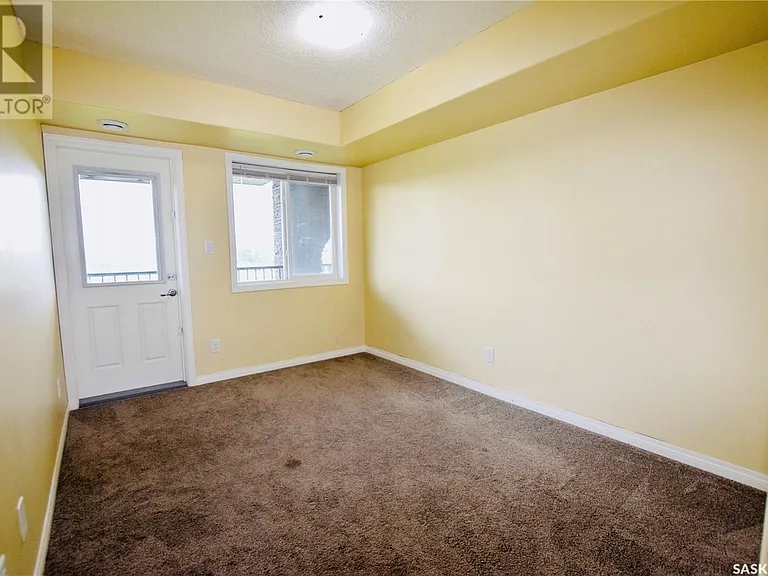 125 Willis Cres — Photo 15