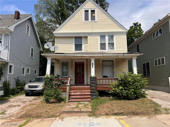 1875 Woodlawn Ave, Cleveland, OH 44112