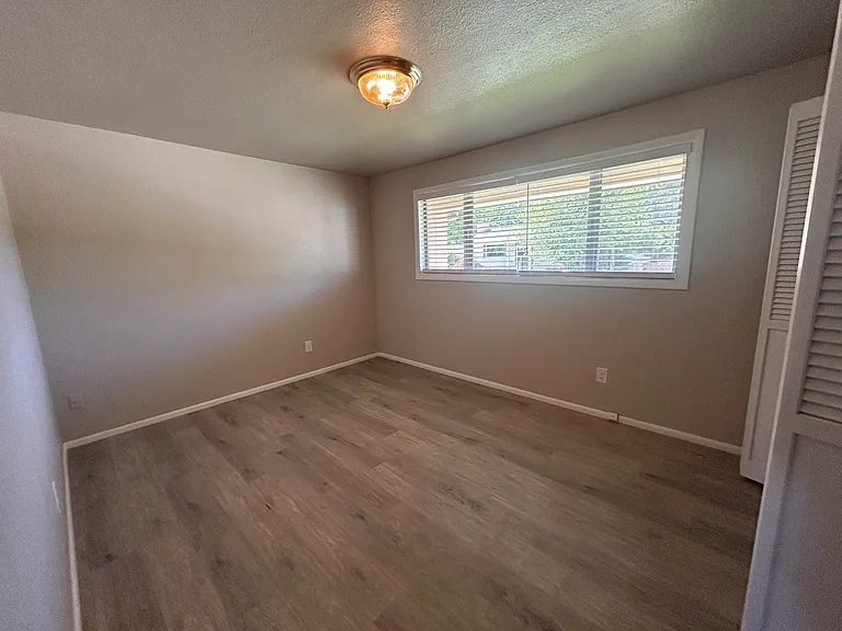 9188 W Dalton Pl — Photo 15
