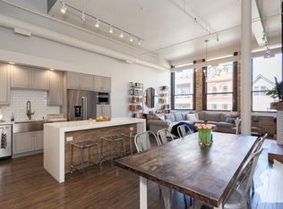 3022 N Lincoln Ave #F, Chicago, IL 60657