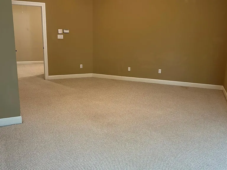 10103 Brightling Ln — Photo 12